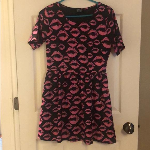 Poppy Lux dress - Picture 2 of 3